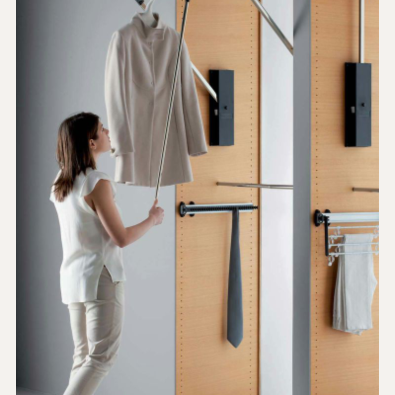 Wardrobe Lifter